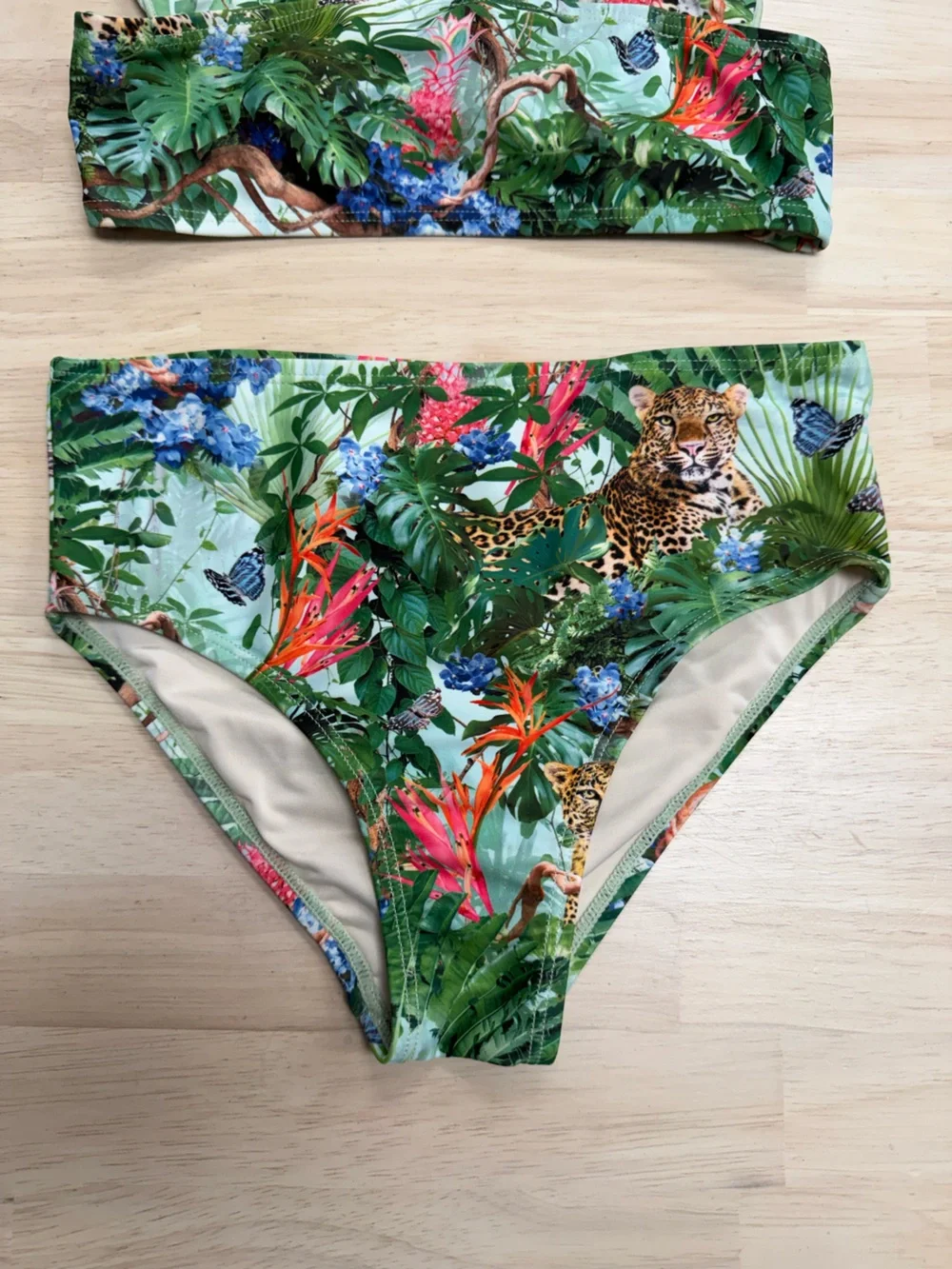 New Molo size 7/8 bikini